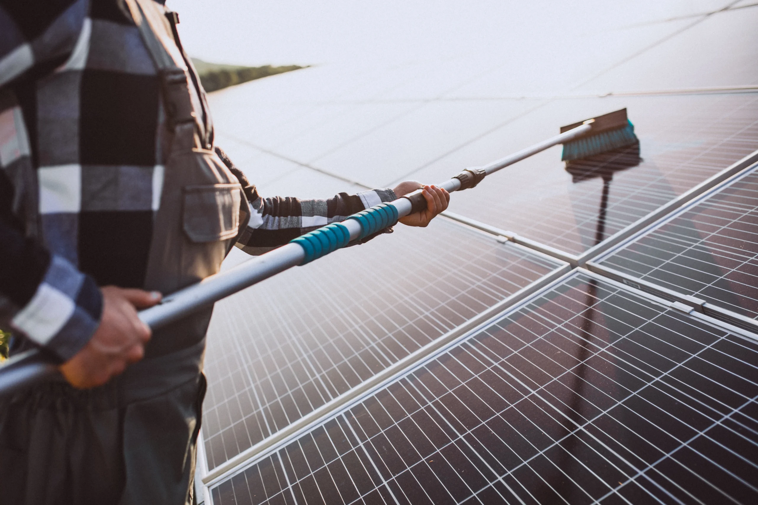 Solar Panel Cleaning Services in Dubai