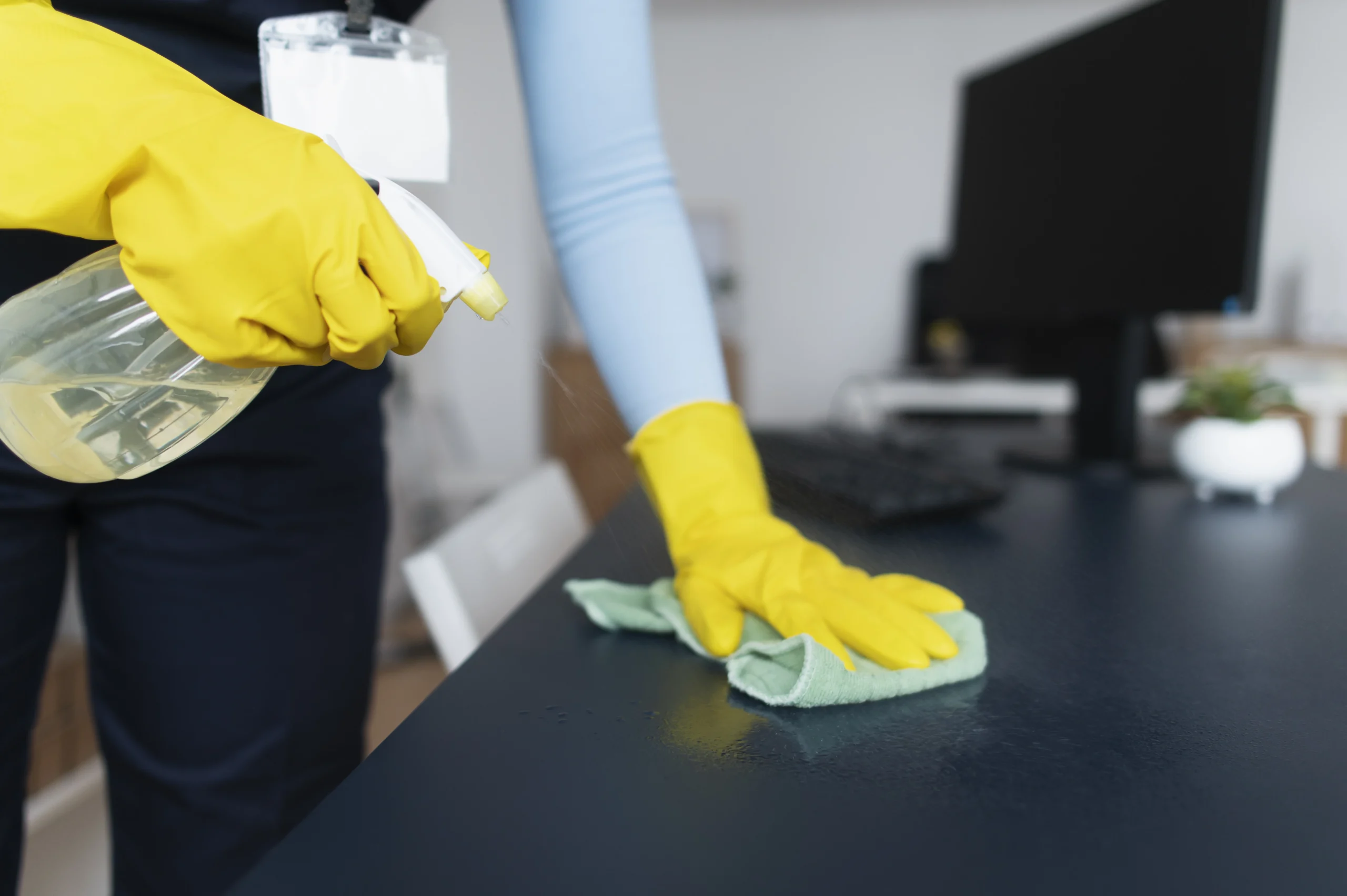 Commercial Deep Cleaning Services in Dubai