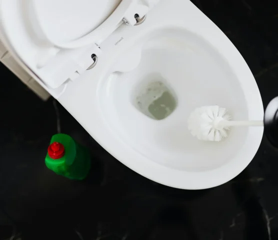 Bathroom Deep Cleaning - Al Rukam