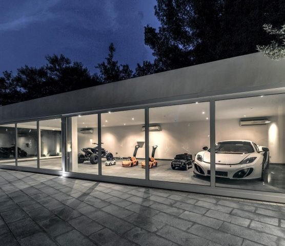 Garage Deep Cleaning Services in Dubai